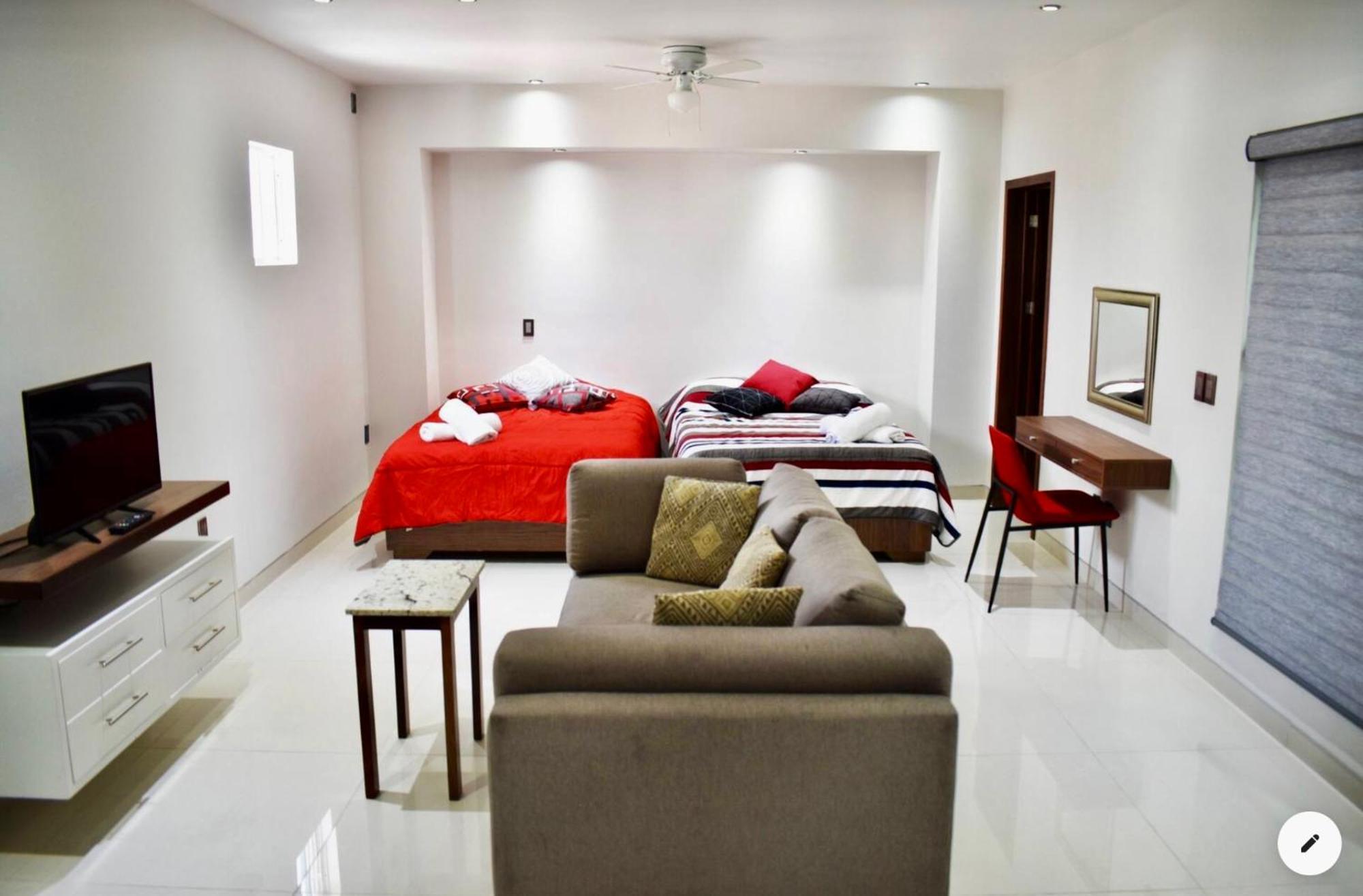 En El Centro 3 Hermoso Loft Familiar Ac Wifi 300 Mbps 阿瓜斯卡达特斯 外观 照片